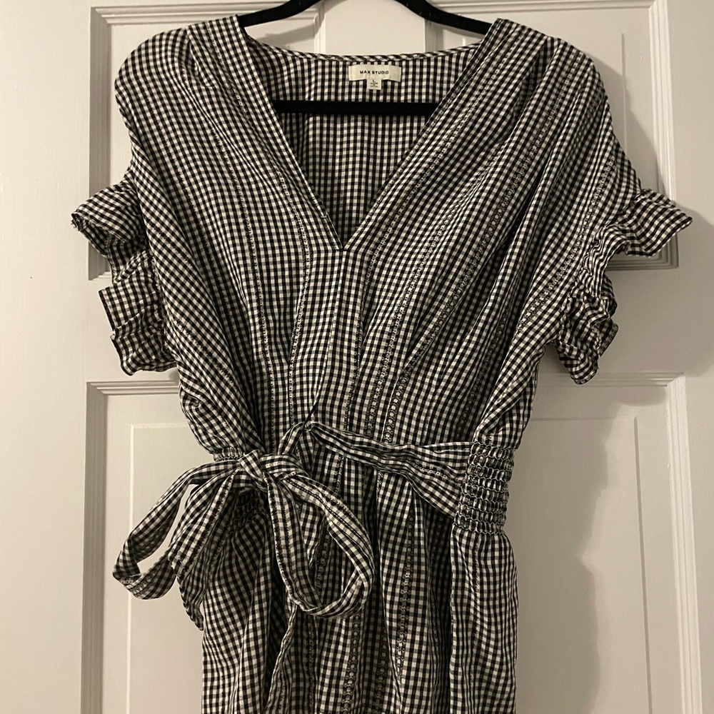 Max studio checkered blouse